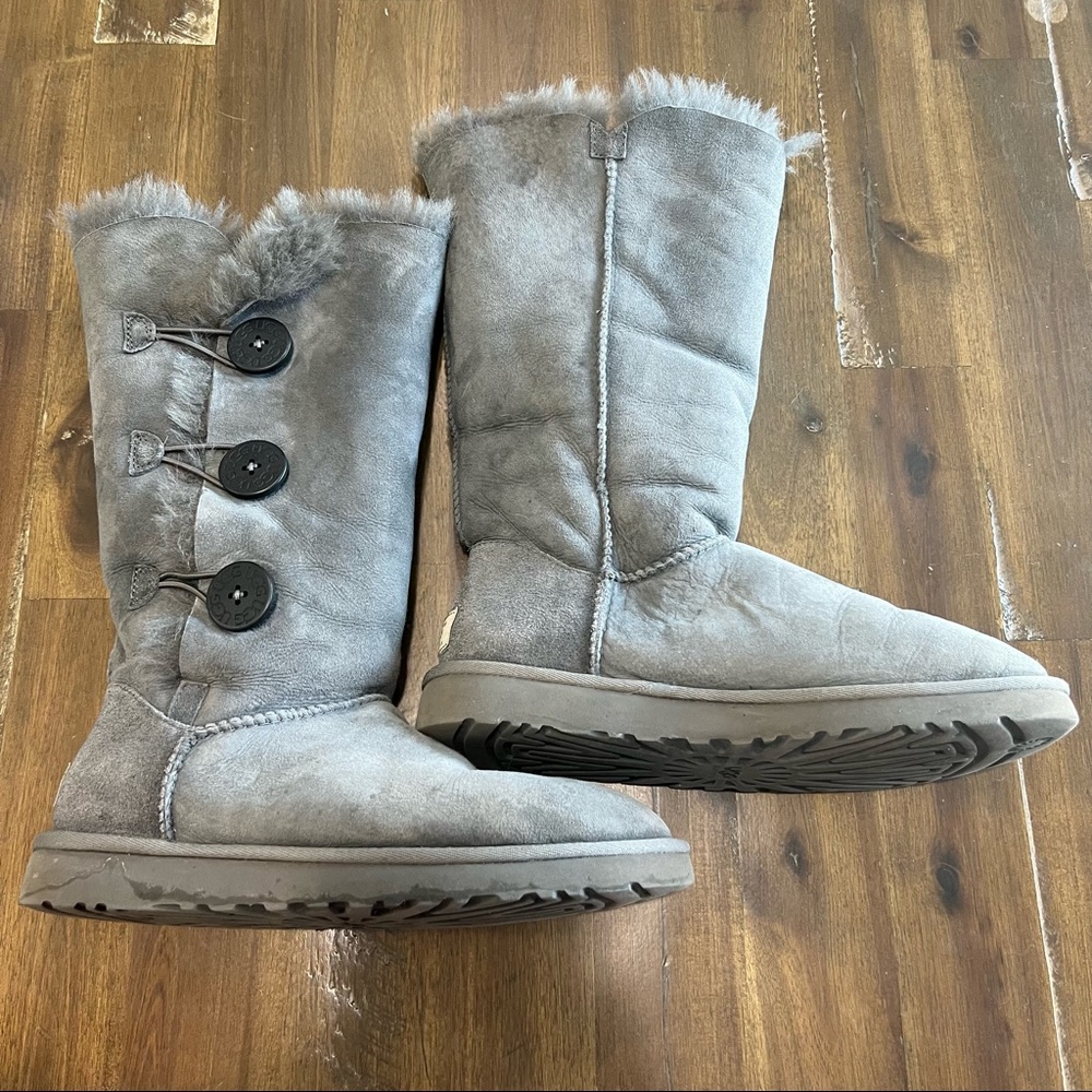 Ugg Bailey Button